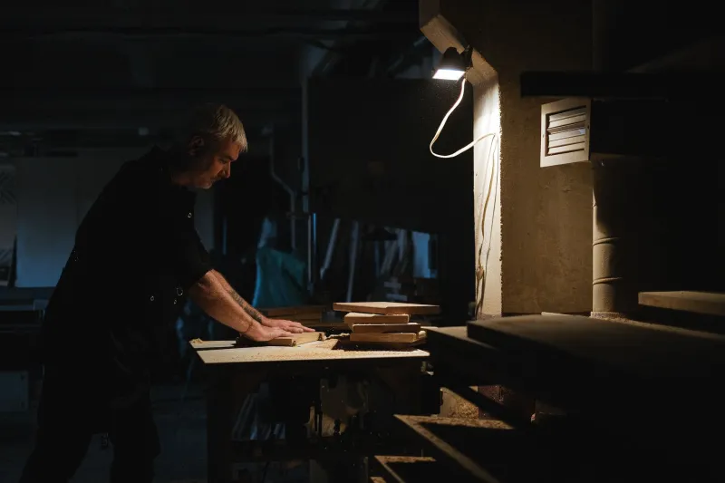 Hands That Need a Rest: The Burnout Nobody in Maker Culture Wants to Talk About